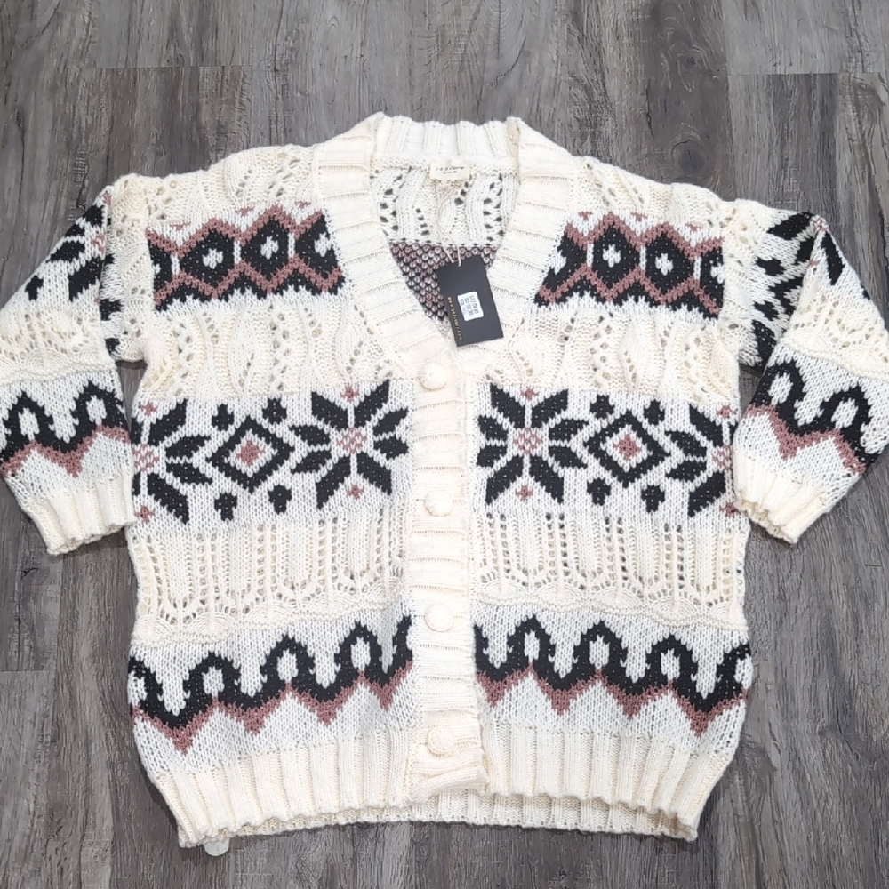 143 Story Cardigan